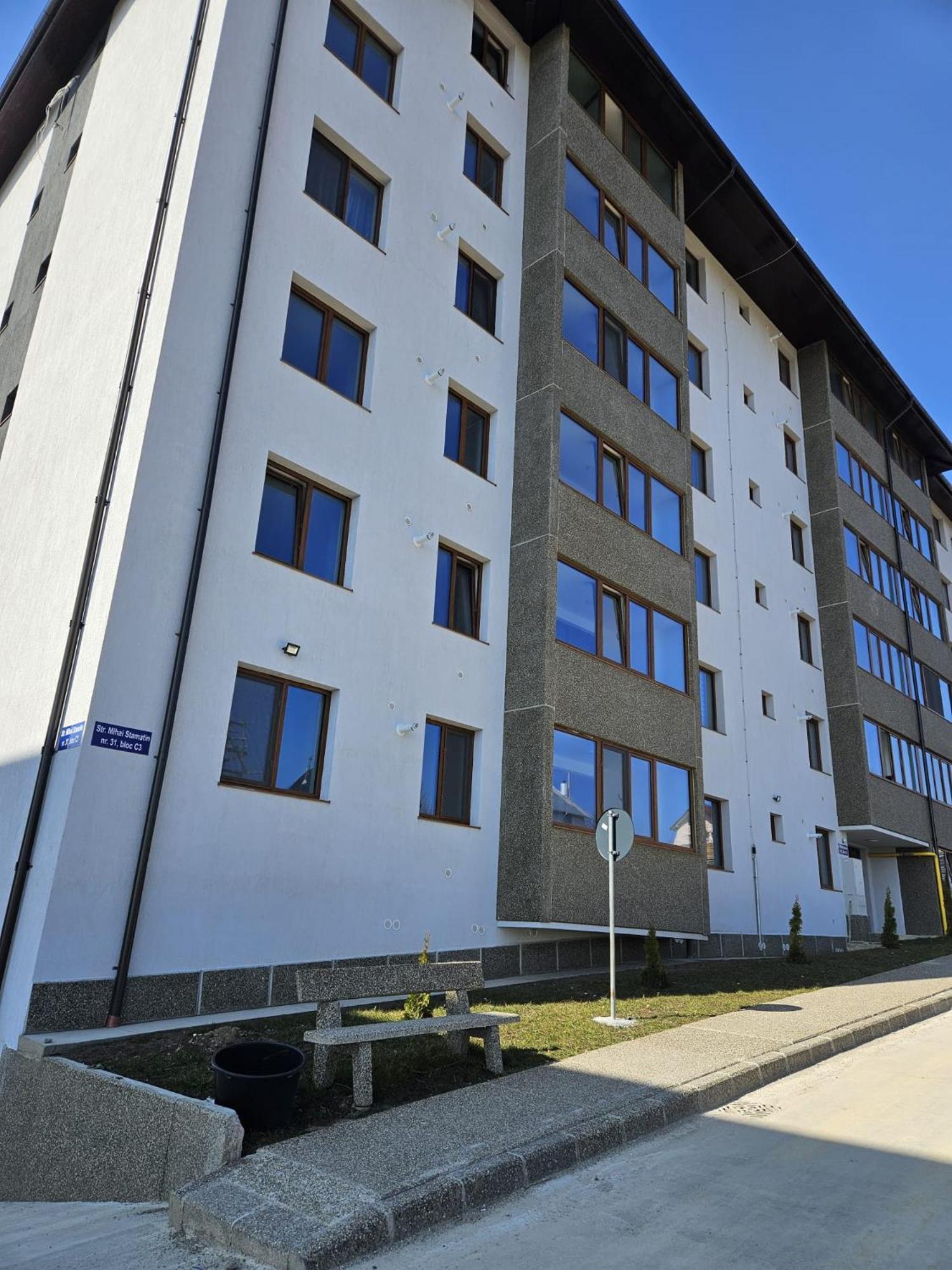 Tei Residence Piatra Neamt Exterior photo
